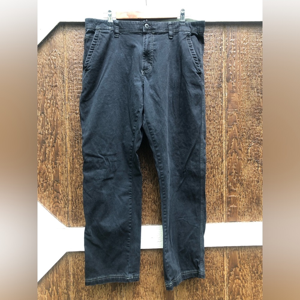 Weatherproof Black Cargo Pants Men’s 36/32